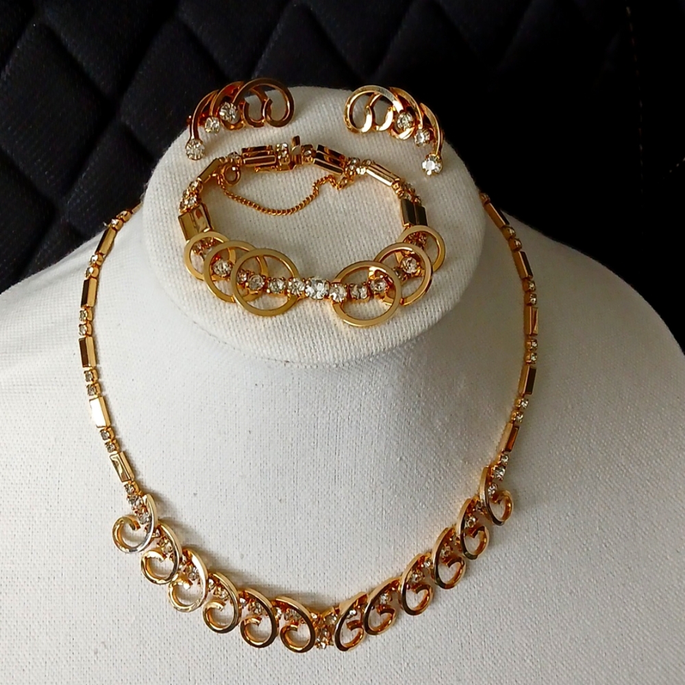 Vintage 1950s Sarah Coventry Celestial Fire Parure